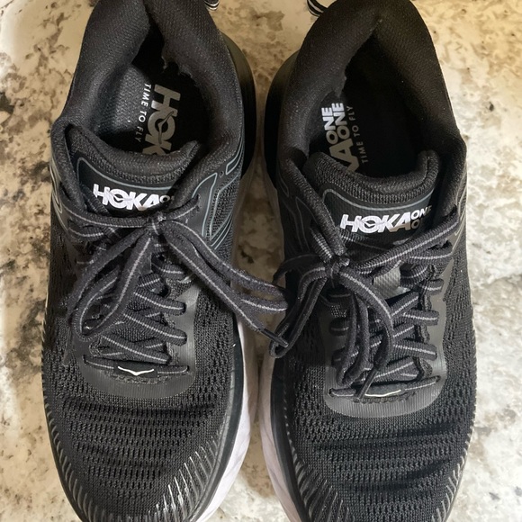 Hoka One One Shoes - Hoka Bondi 7 W